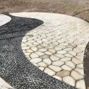 河北 黄金麻冰裂纹地铺石工地铺装案例
