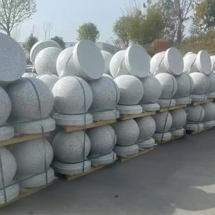 河北 白麻花岗岩石材圆球，石球，挡车球，隔离球，景观石球，风水球等