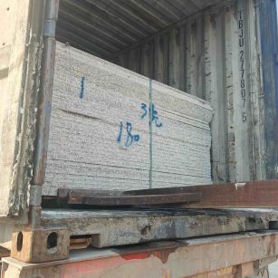 河北 芝麻白花岗岩石材3.0公分光面毛板装柜出货