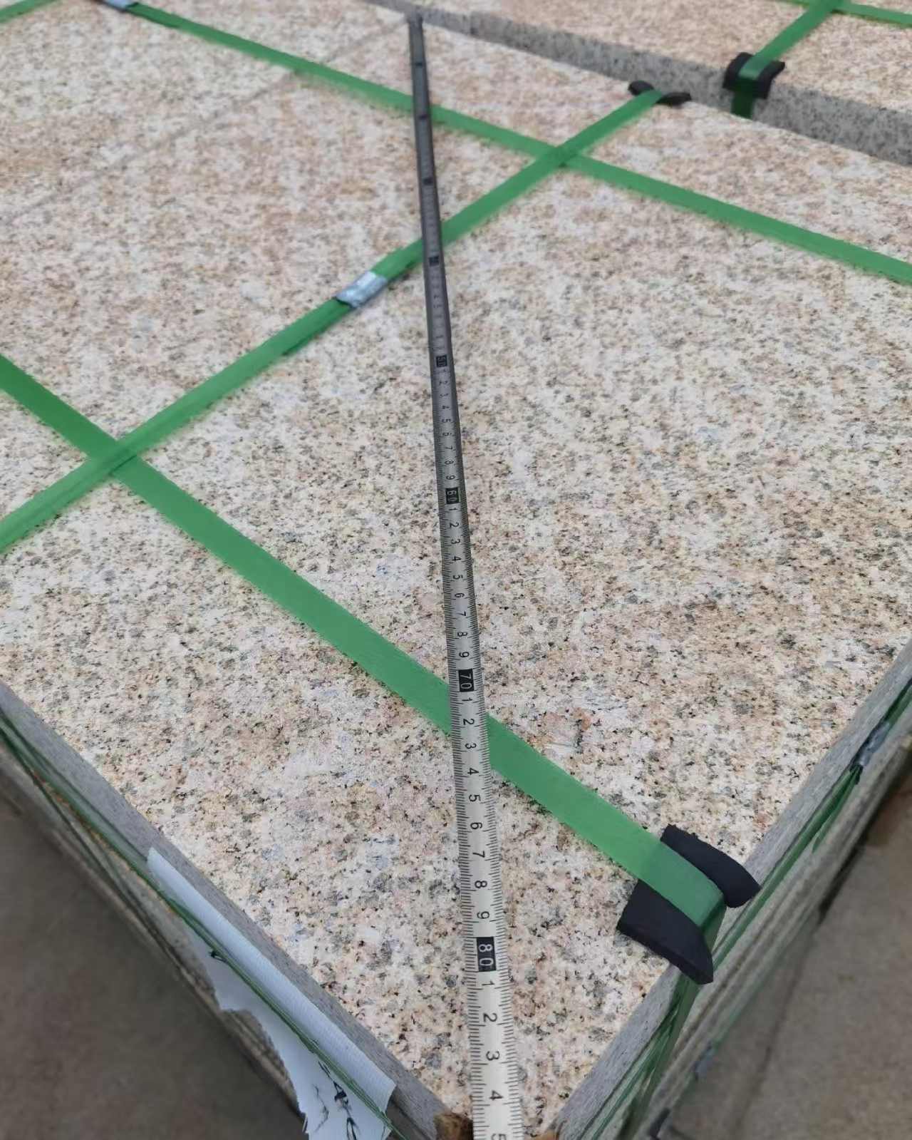 河北 黄金麻火烧面地铺石