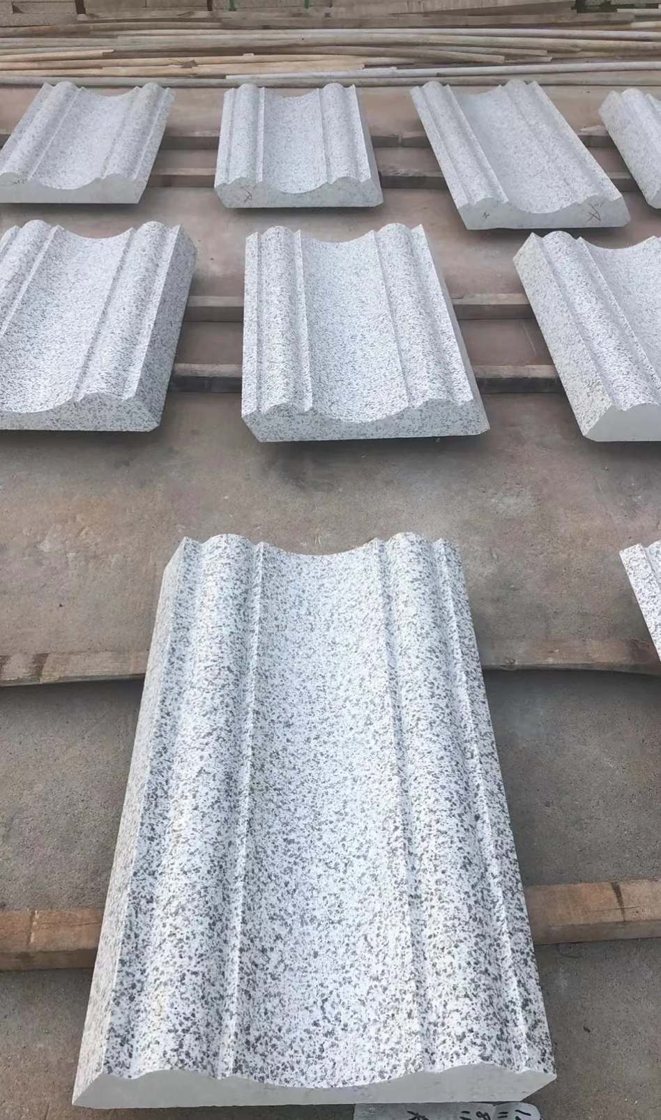 河北 白麻花岗岩光面别墅线条