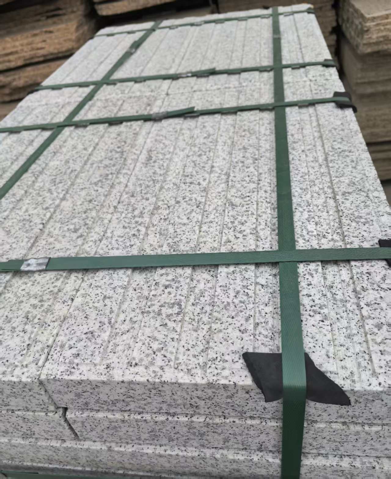 河北 白麻花岗岩直行盲道石，盲条，地铺石