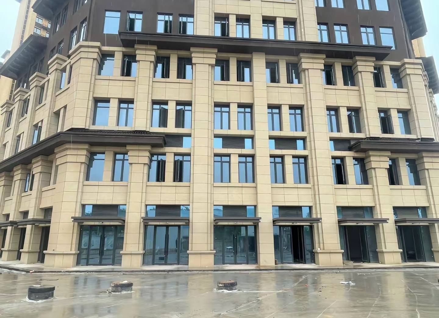 河北 黄金麻花岗岩荔枝面小区外墙干挂