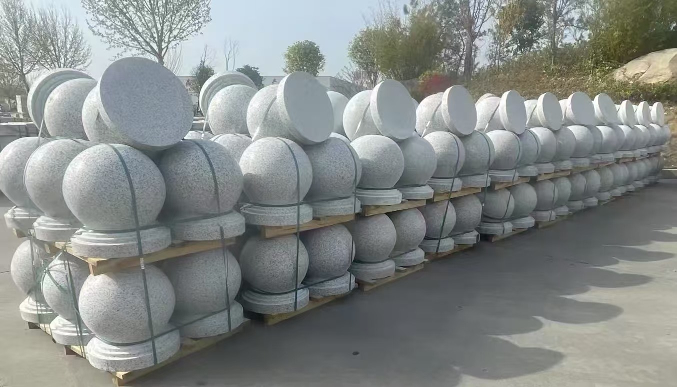 河北 白麻花岗岩石材圆球，石球，挡车球，隔离球，景观石球，风水球等