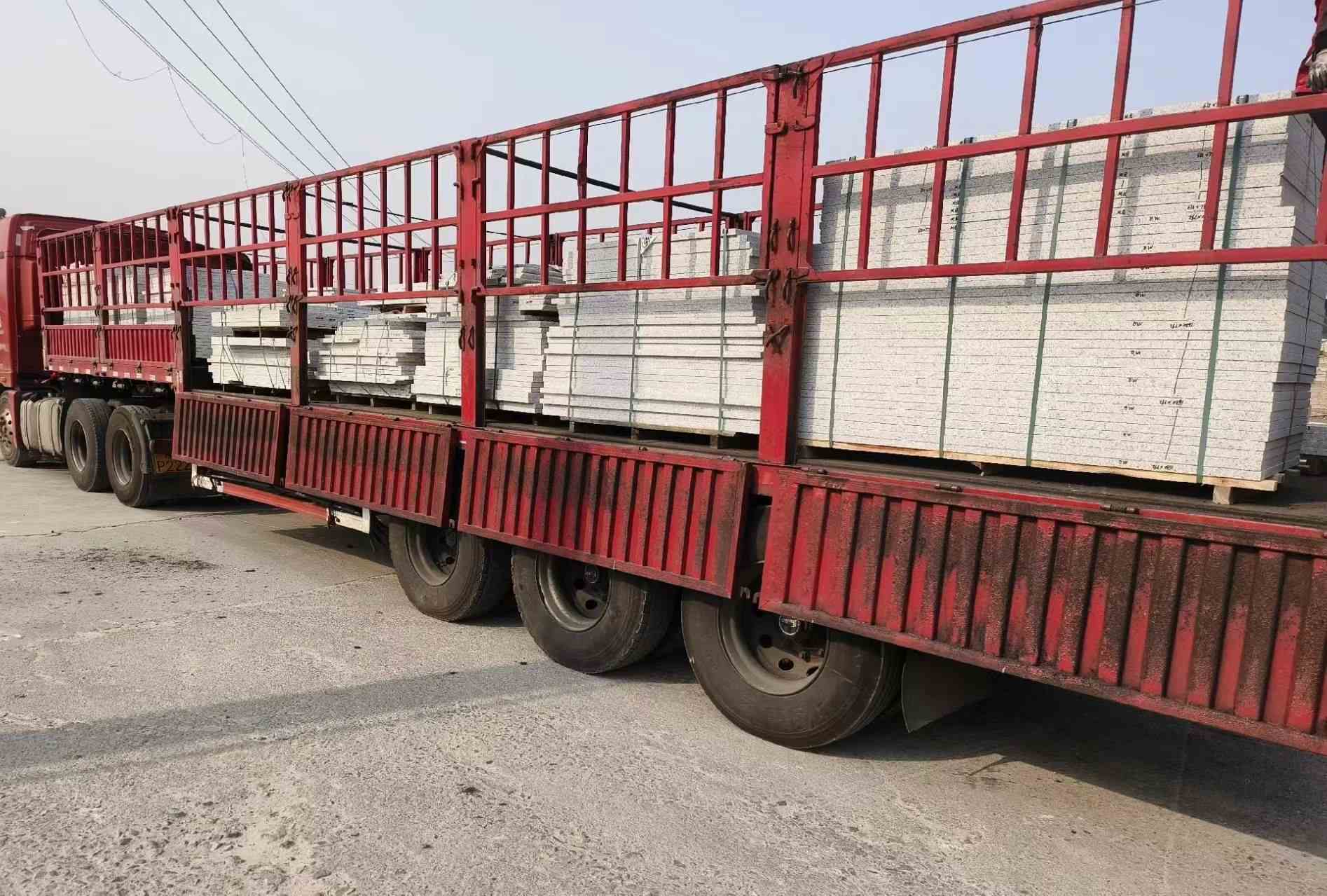 河北 白麻荔枝面外墙干挂，工厂装车日常