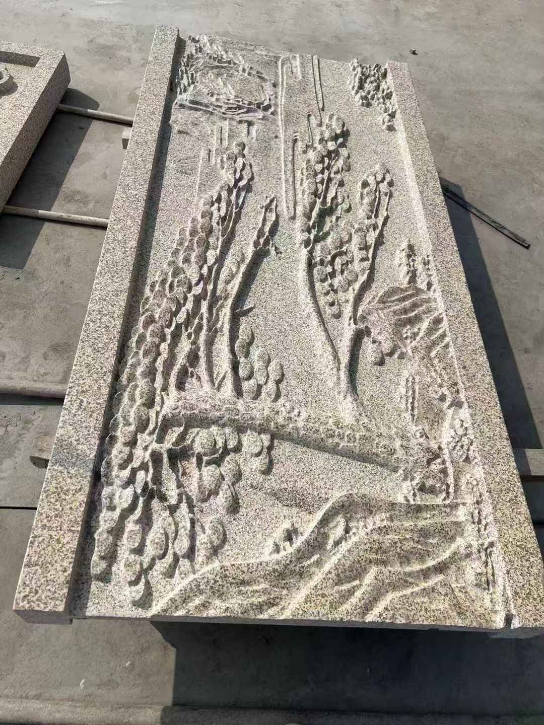 河北 黄金麻雕刻板浮雕迎客松