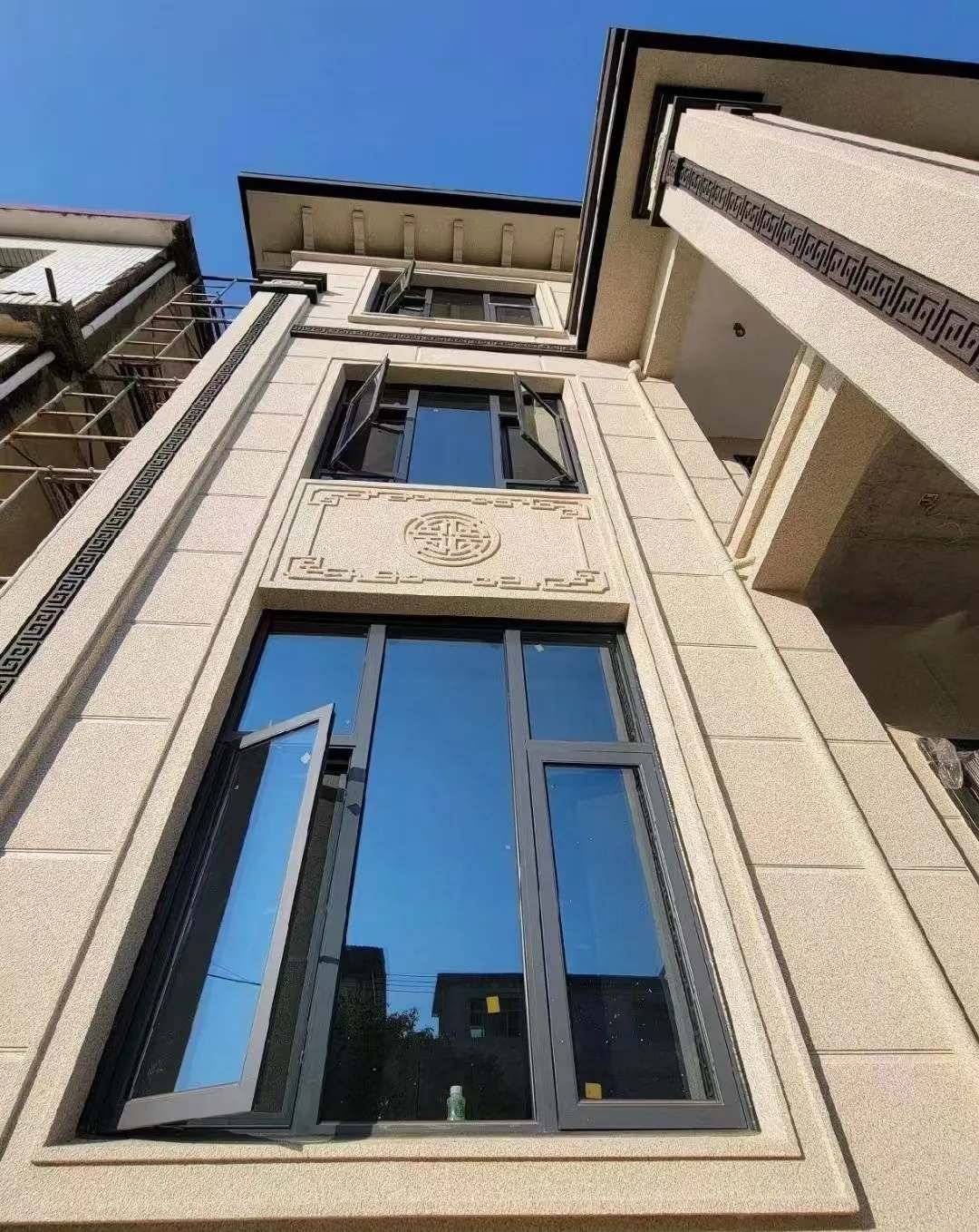 河北 黄金麻荔枝面别墅外墙干挂效果展示